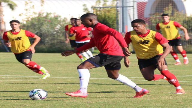 Antalyaspor'da Sivasspor maçı hazırlıkları sürüyor