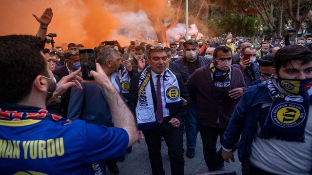 Kırbıyık’tan şok sözler… "Futbolcu yerine eşek alsaydım!"