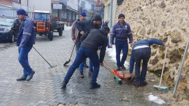 İbradı’da mazgal temizliği