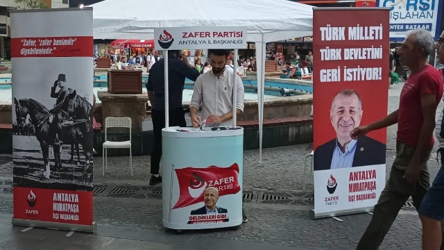 Zafer Partisi ilk standı kurdu!