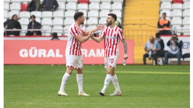 Antalyaspor: 2 Giresunspor: 2