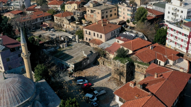 Kaleiçi surları gün yüzüne çıkıyor