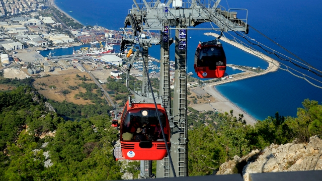 Teleferik bakıma giriyor