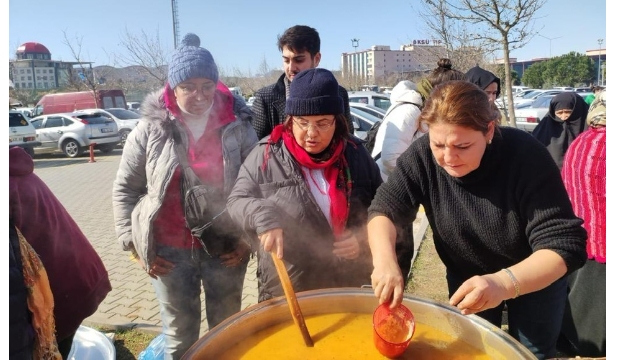 İyi Parti Kadın Politikaları deprem bölgesinde