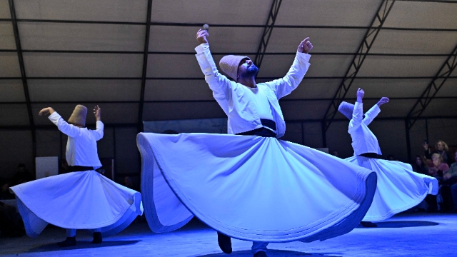 ‘Hz.Mevlana insanlığın güneşi’