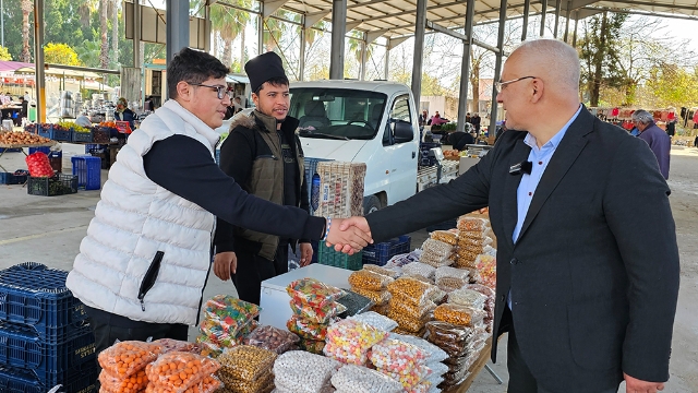 Yıldırım’dan Pazarcılara ziyaret