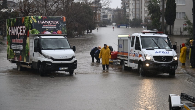 Okullar 1 gün daha tatil