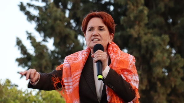 Akşener Antalya'ya geliyor