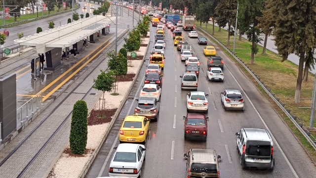 Ünal’dan ‘Bizim Yolumuz’ projesi