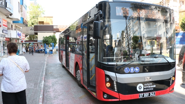 15 Temmuz’da ulaşım ücretsiz