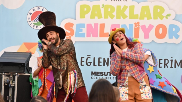 Kepez'de parklar şenleniyor