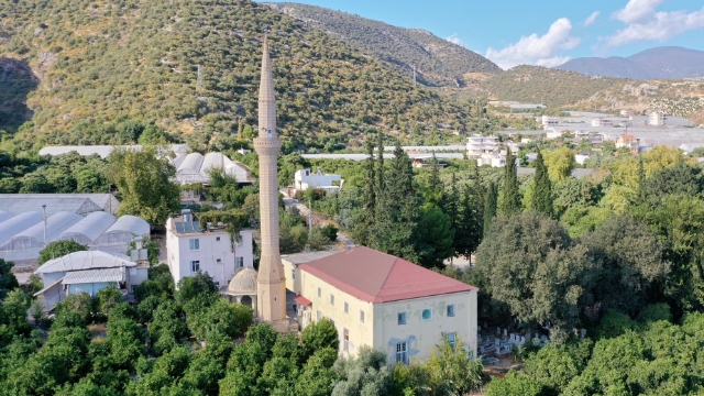 Çavdır Büyük Cami restore ediliyor