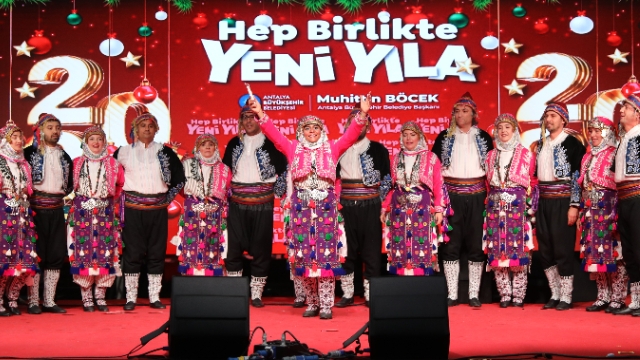 Yılbaşı Festivali Cam Piramit’te