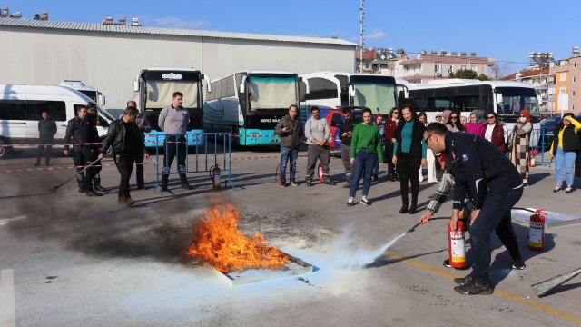 Kepez personeline yangın eğitimi