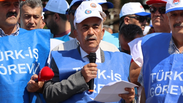 Antalya’da 1 Mayıs coşkusu