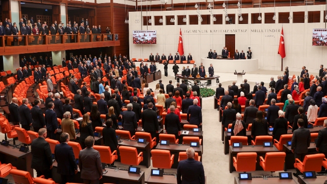 Siyasi partilerin samimiyet sınavı