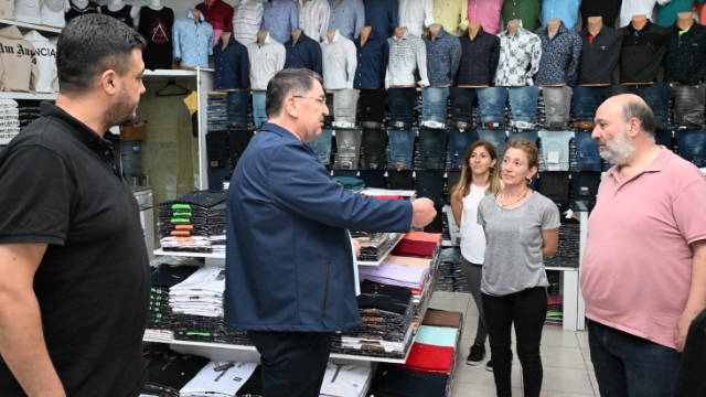 ‘Marketler Pazar günü kapatılsın’