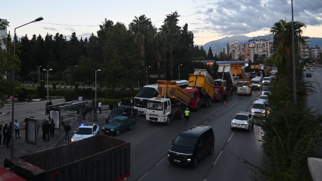 ‘Hafriyatçının sırtına yük bindiriyorlar’