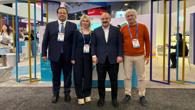 Rektör Özkan Las Vegas'ta