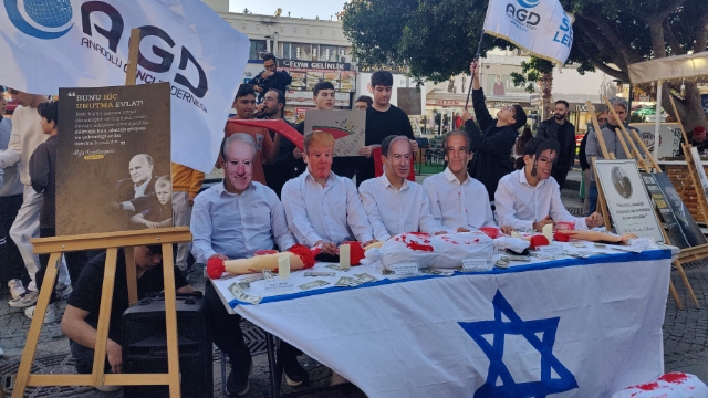 AGD’den maskeli protesto