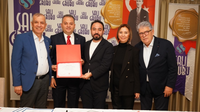 Salı Grubu’ndan 2 milyonluk bağış