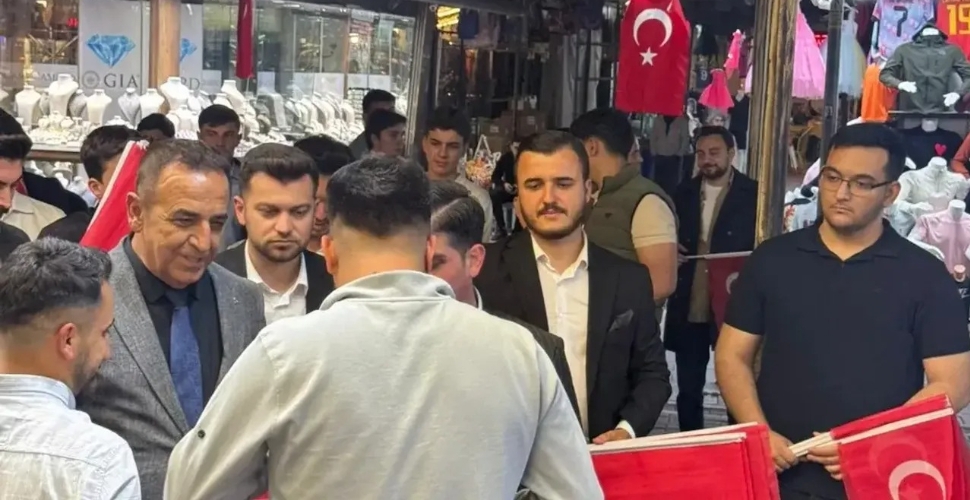 Alanya’da Esnafa Anlamlı Ziyaret