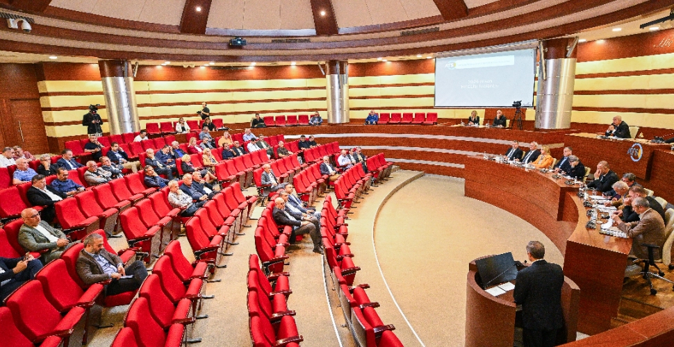 Başkan Hacısüleyman’dan Hürmüz Boğazı Uyarısı