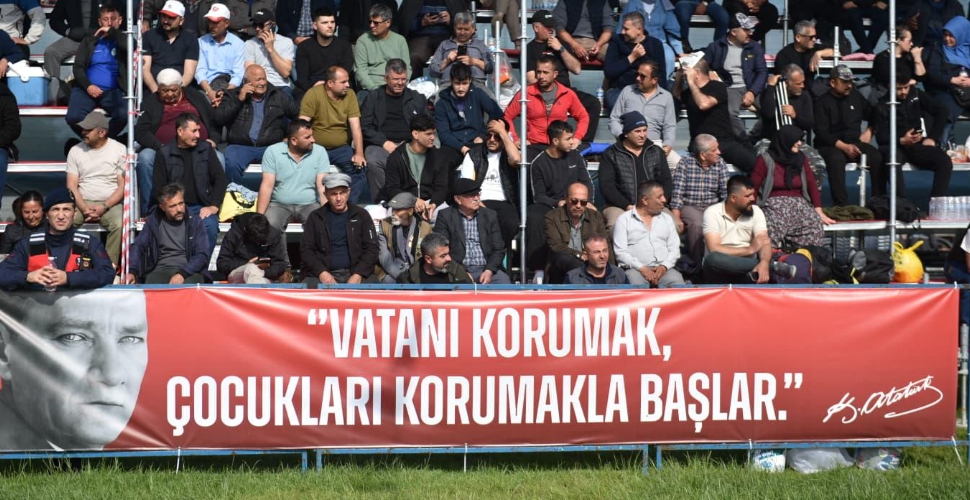 Kepez’de pehlivanlar dualı çayıra çıktı