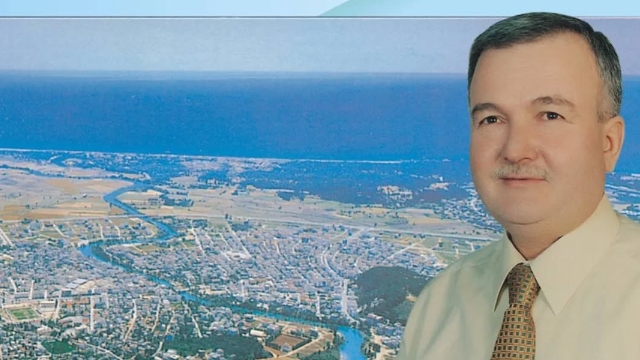 Zeynel Şenol Son Yolculuğuna Uğurlanıyor