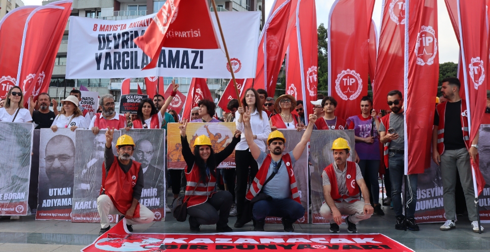 Antalya'da 1 Mayıs Coşkusu