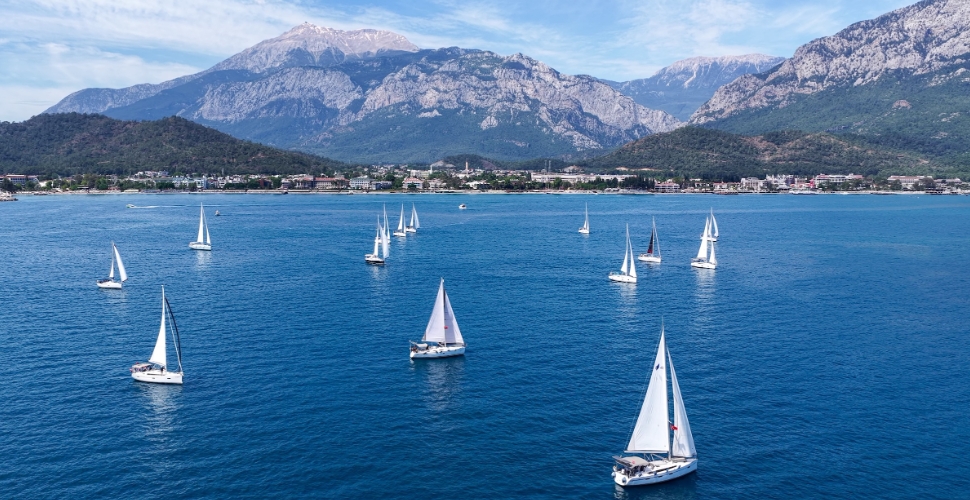 Coral Cup Antalya Yat Yarışı başladı