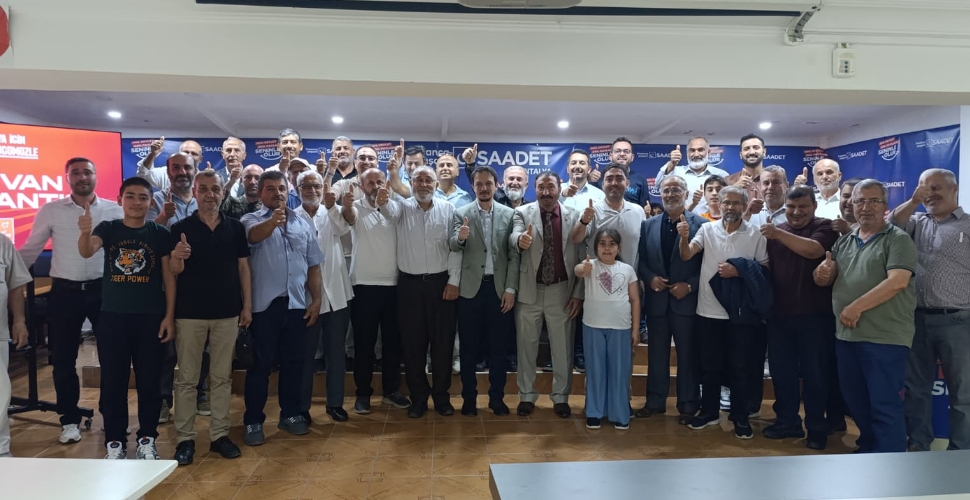Saadet Partililer bayramlaştı
