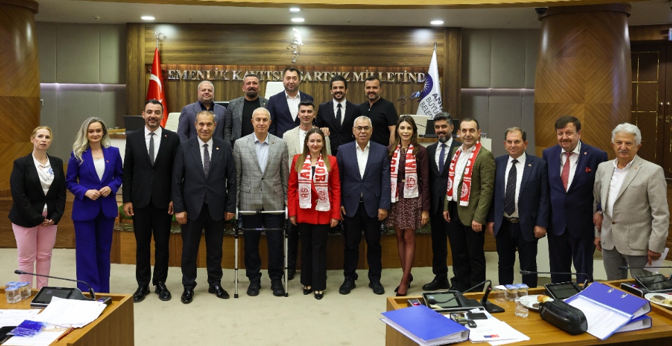 “Şehrimizin takımının yanında olmalıyız”