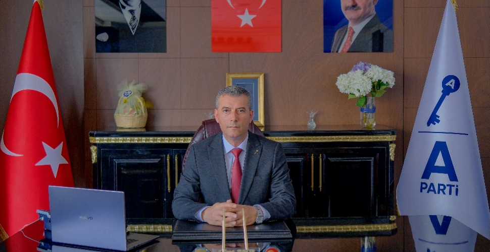 “17 Ağustos’u Unutmadık, Unutmayacağız”