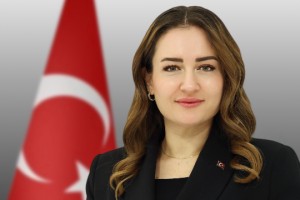 Büşra Özdemir’den Bayram Mesajı