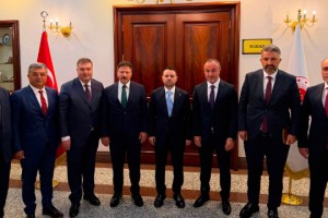 Başkan Alkan, Korsan taşımacılık sorununu Bakan Gürlek’e iletti