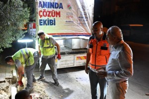 Vatandaş bildiriyor, Kepez anında çözüyor