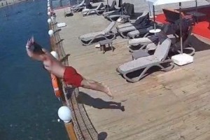 Denize son atlayışı oldu
