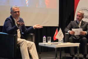 Ümit Uysal: “Aday olacağım”