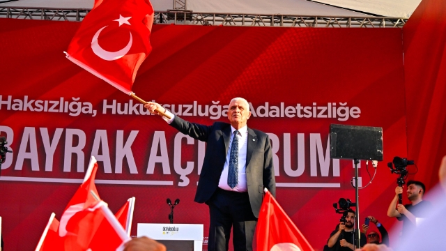 ‘Asıl bu siyaset batsın’