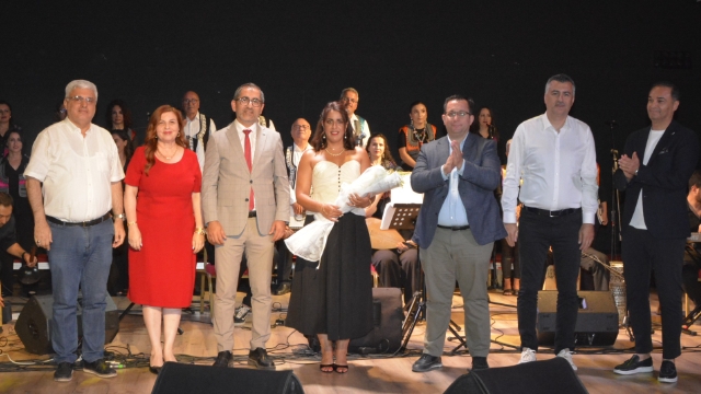 ASMO Türk Halk Müziği Korosu'ndan unutulmaz konser