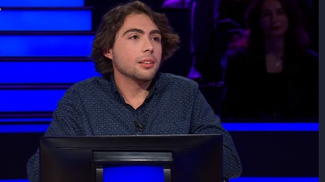 ‘Çeneye destekli bir şey gelir’