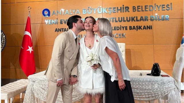 İYİ Parti Antalya’da Mutlu Gün!