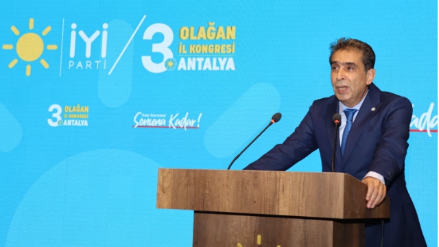 İYİ Parti’de Ali Adnan Kaya yeniden başkan