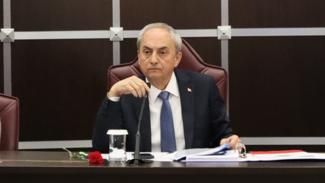 'Papa ne zaman ziyaret ettiyse ülkeye bir şeyler oluyor'